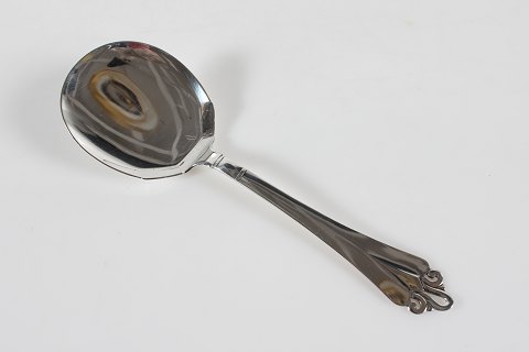 H. C. Andersen Sølvbestik
Serveringsspade
L 19 cm