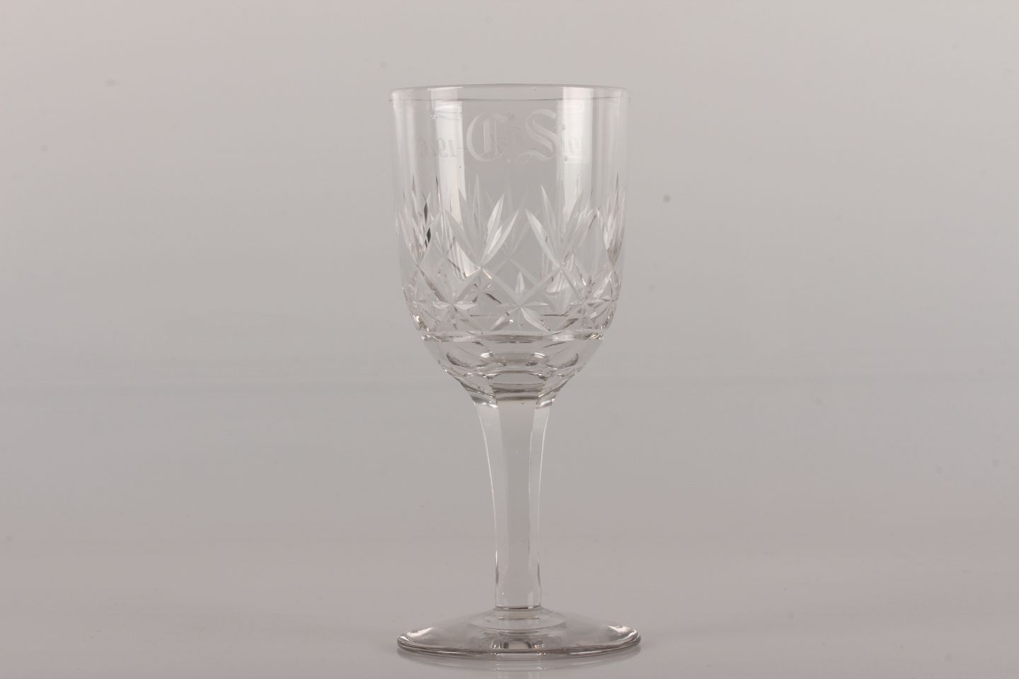 Stari Antik - Gl. porterglas * med slibninger * og - Gl. porterglas med slibninger * og navnetræk